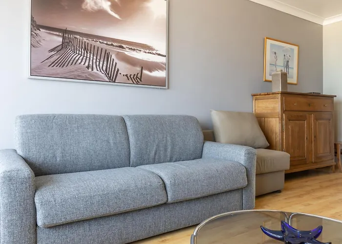 Lecomte - The Shoreline Beachflow 133 Apartment *